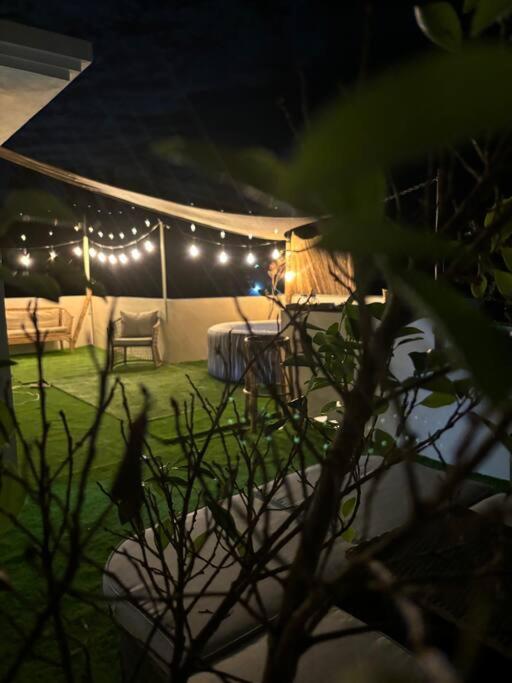 Flic-en-Flacq Apartment With Private Rooftop 450 M From The Beach מראה חיצוני תמונה